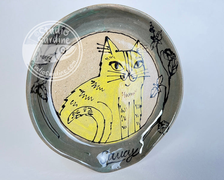 Hand-painted saucy cat with catnip stoneware spoon rest