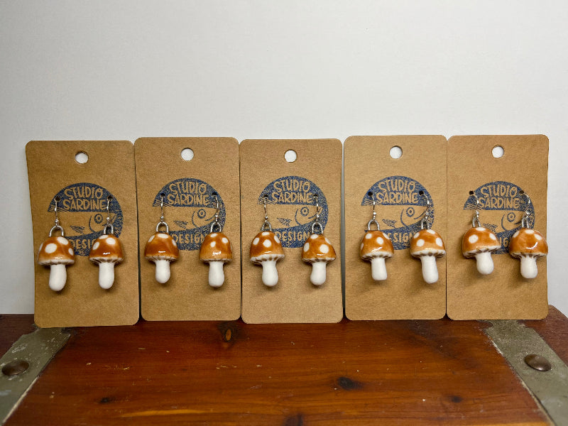 Studio Sardine Tiny porcelain toadstool mushroom earrings caramel brown