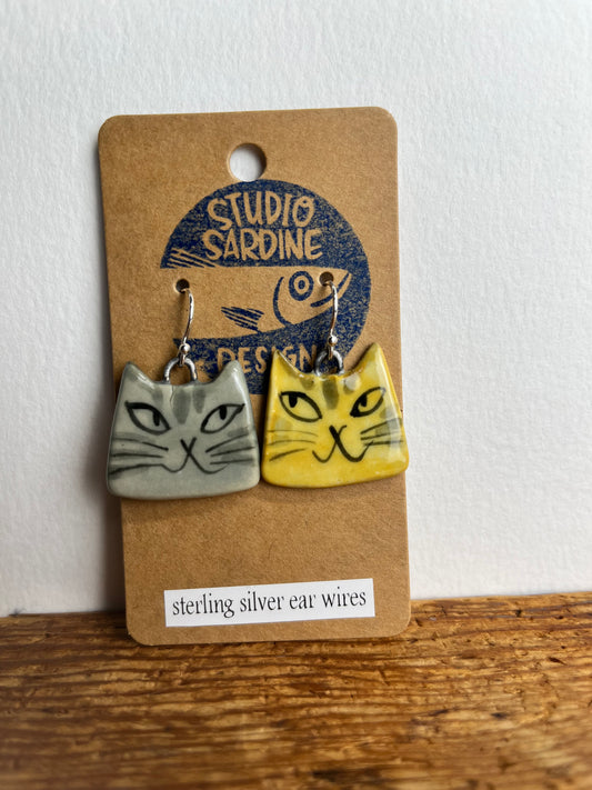 Mischievous cats porcelain earrings