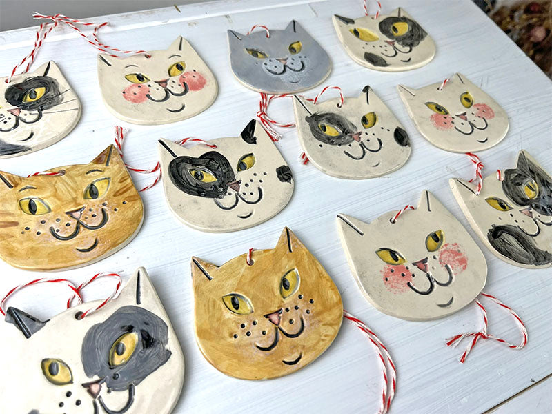 Side-eye Cat Face Tree Ornaments