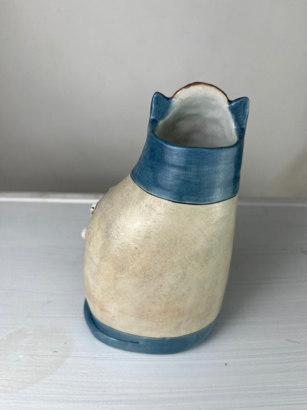 Porcelain Sailor Cat Vase A