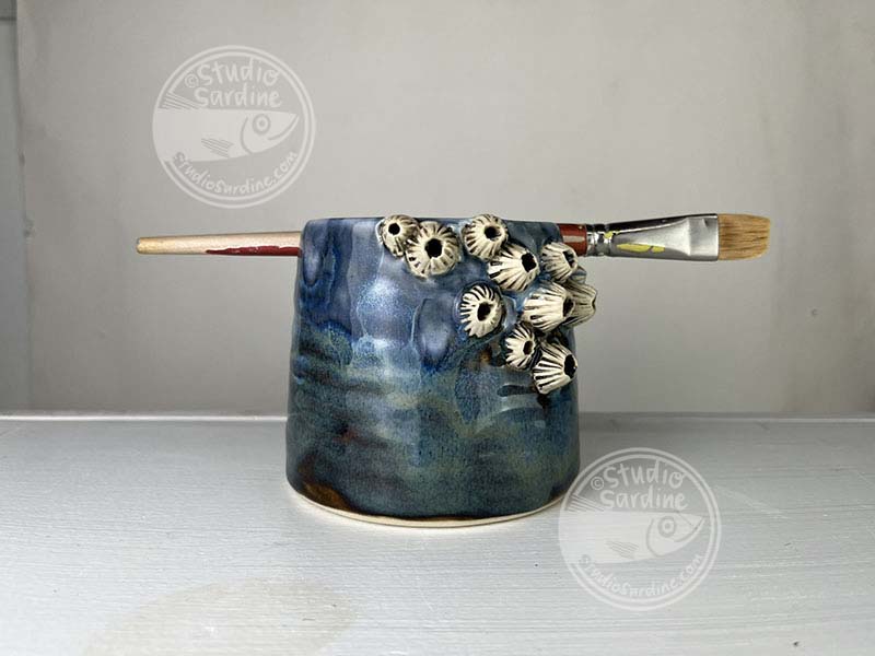 Studio Sardine Porcelain Barnacle Brush Cup B