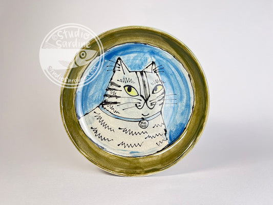 Hand-painted grey tabby cat shallow stoneware bowl