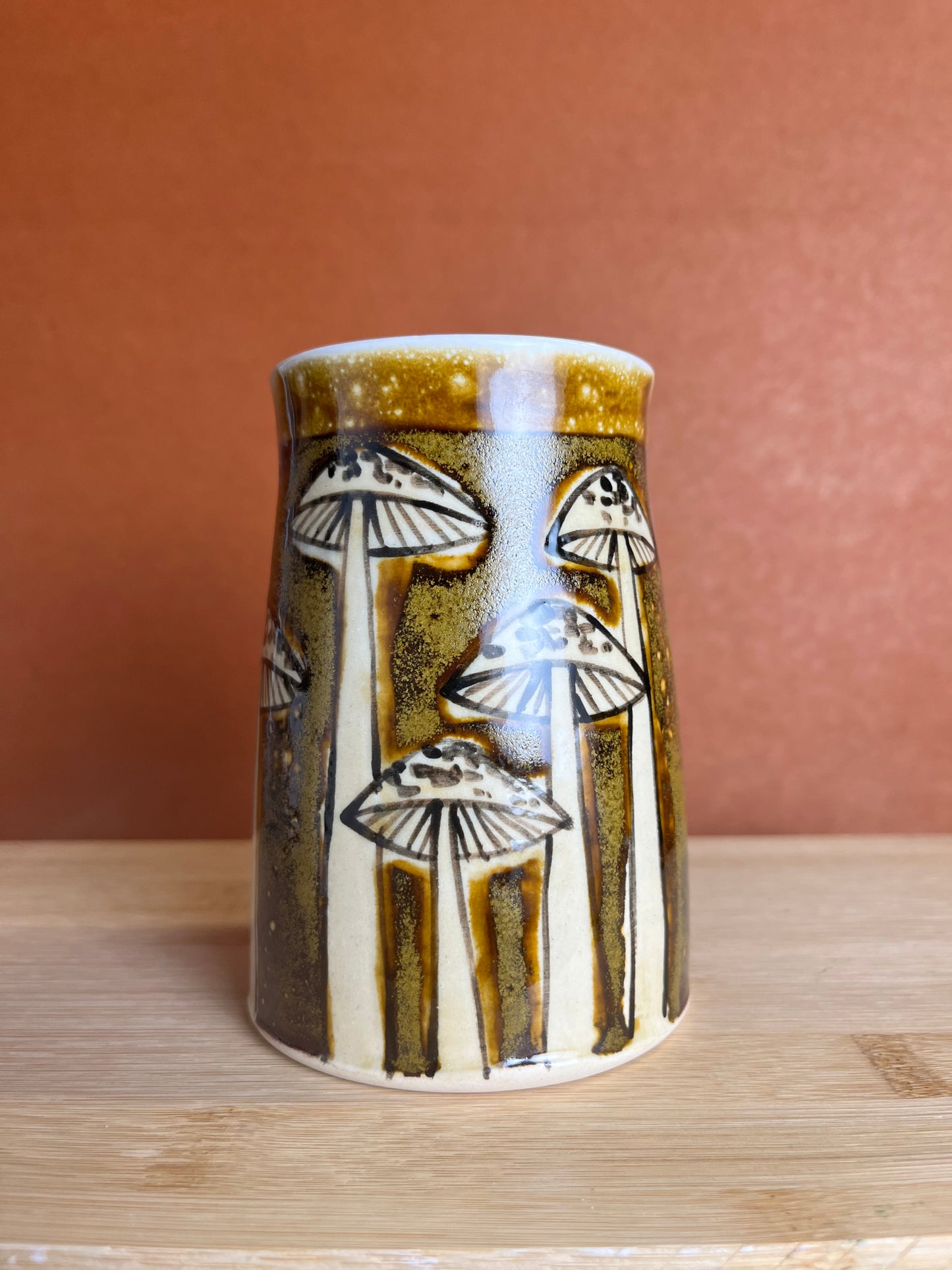 Mushroom Vase A