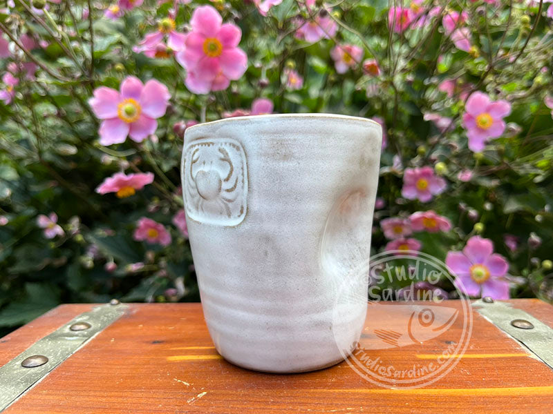 Stamped Crab Stoneware Dimple Tumbler C
