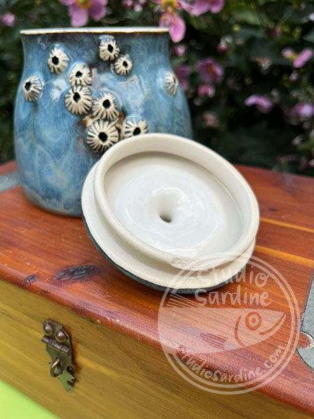 SECOND * Porcelain Barnacle Jar