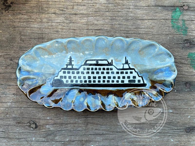 Scalloped Oval Stoneware Ferry Boat Dish B