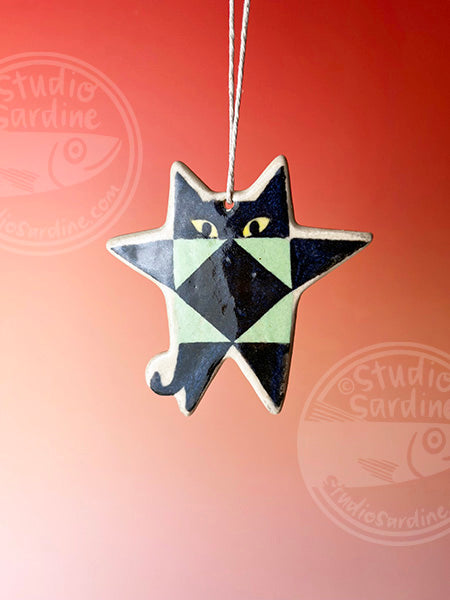 Quilty Cat stoneware ornament