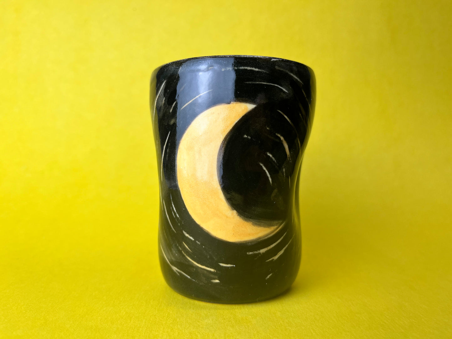 Night Owl tumbler with unibrow