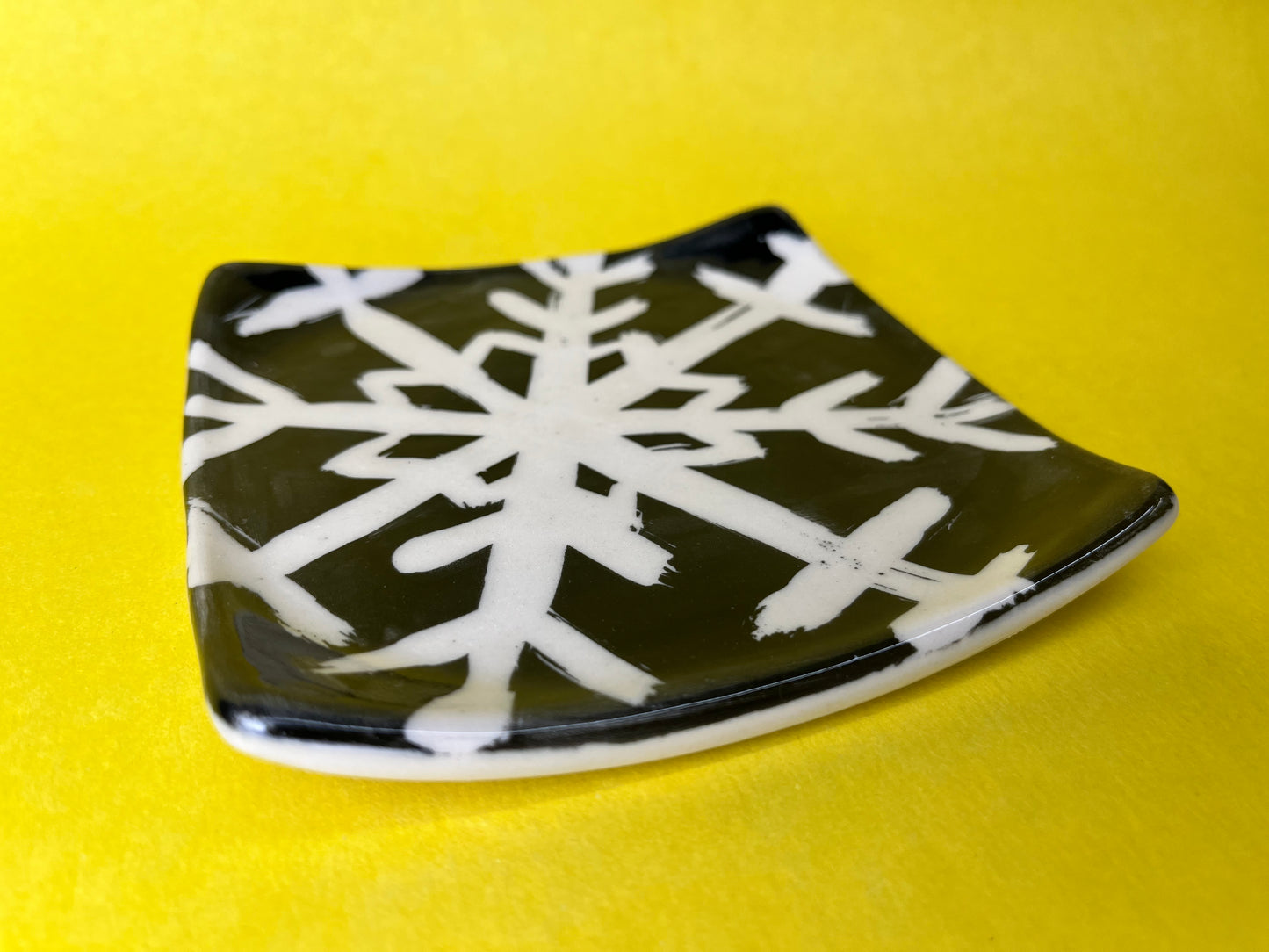 Graphic snowflake handmade porcelain square plate