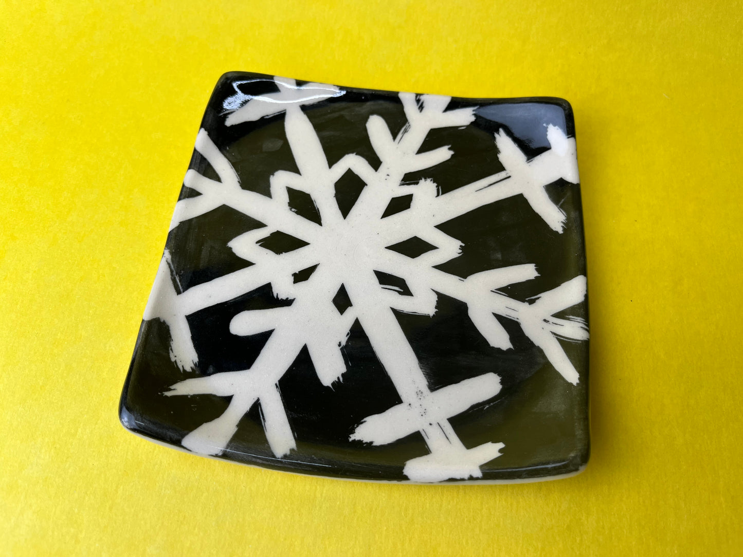 Graphic snowflake handmade porcelain square plate