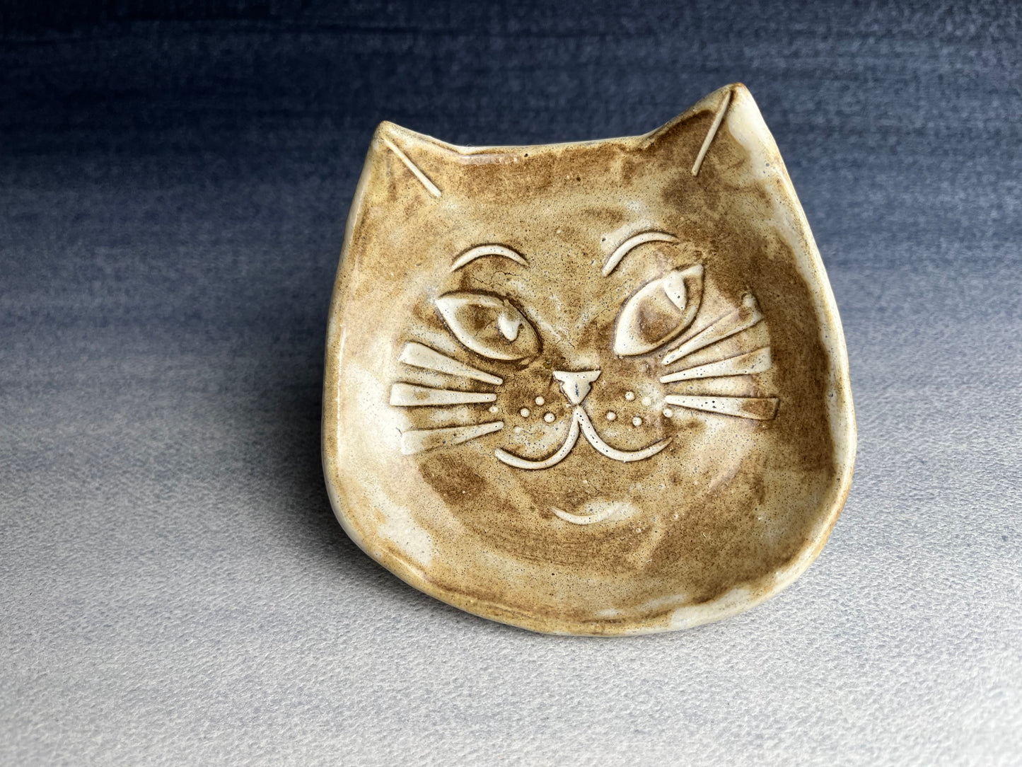 Small Rustic Cat Ring Dishes