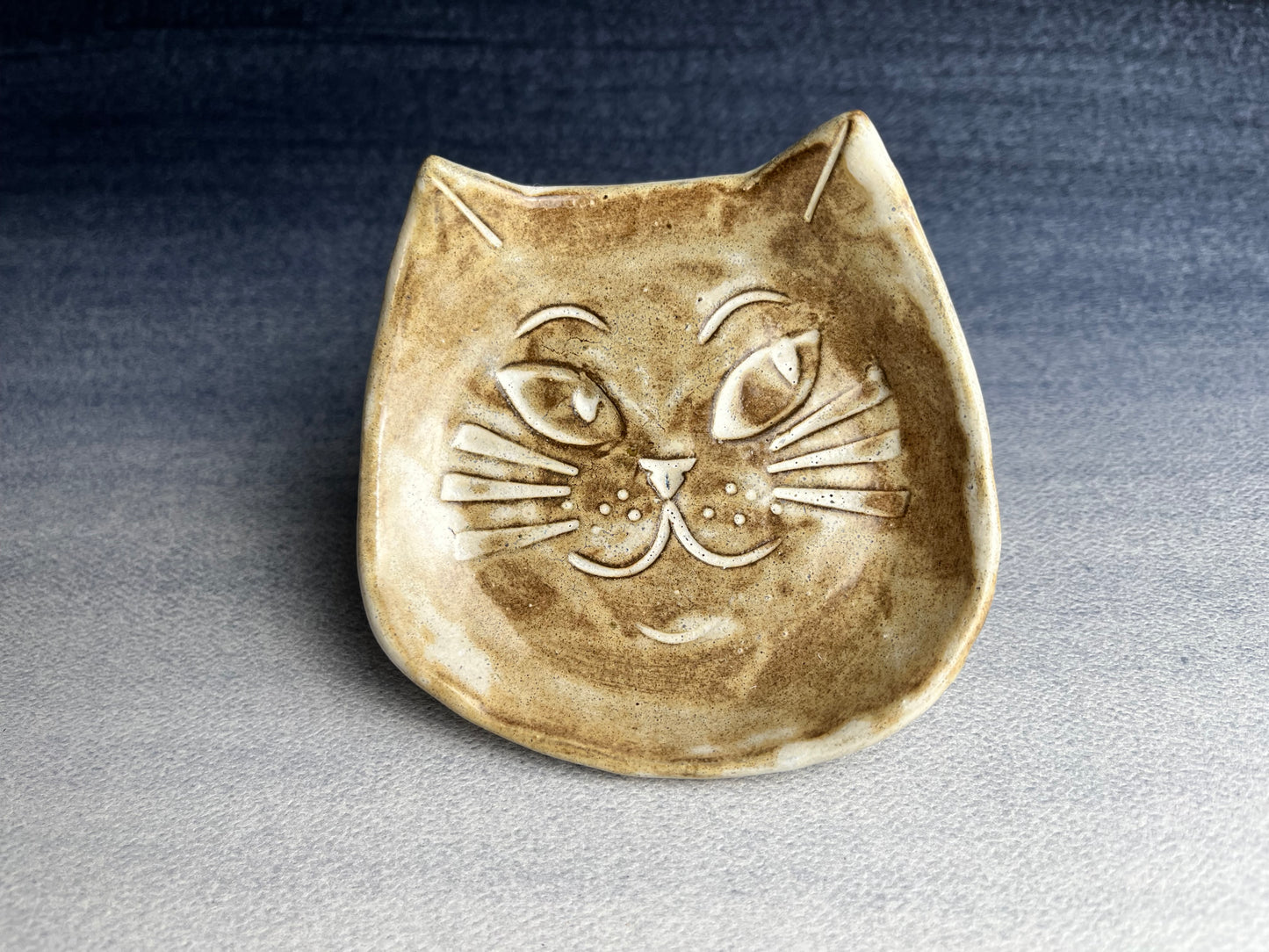 Small Rustic Cat Ring Dishes