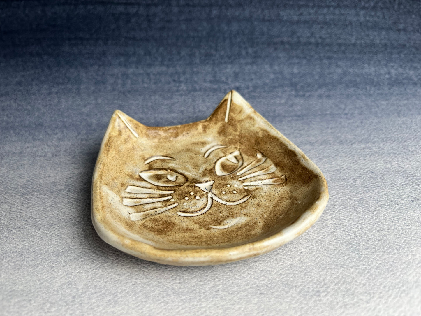 Small Rustic Cat Ring Dishes