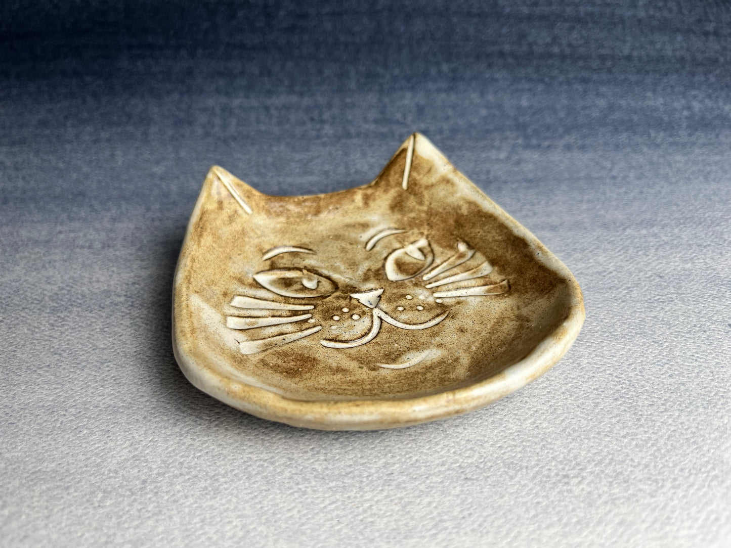 Small Rustic Cat Ring Dishes