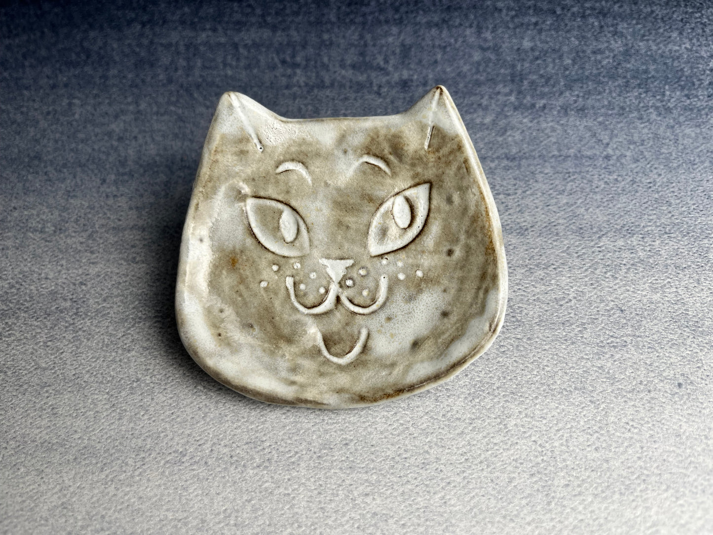 Small Rustic Cat Ring Dishes