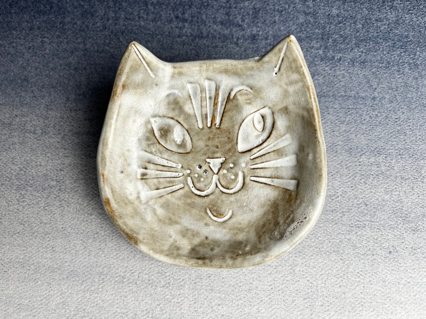 Small Rustic Cat Ring Dishes