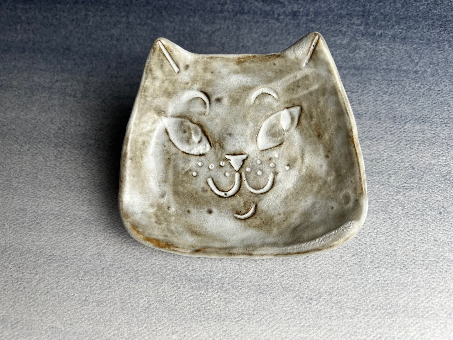 Small Rustic Cat Ring Dishes