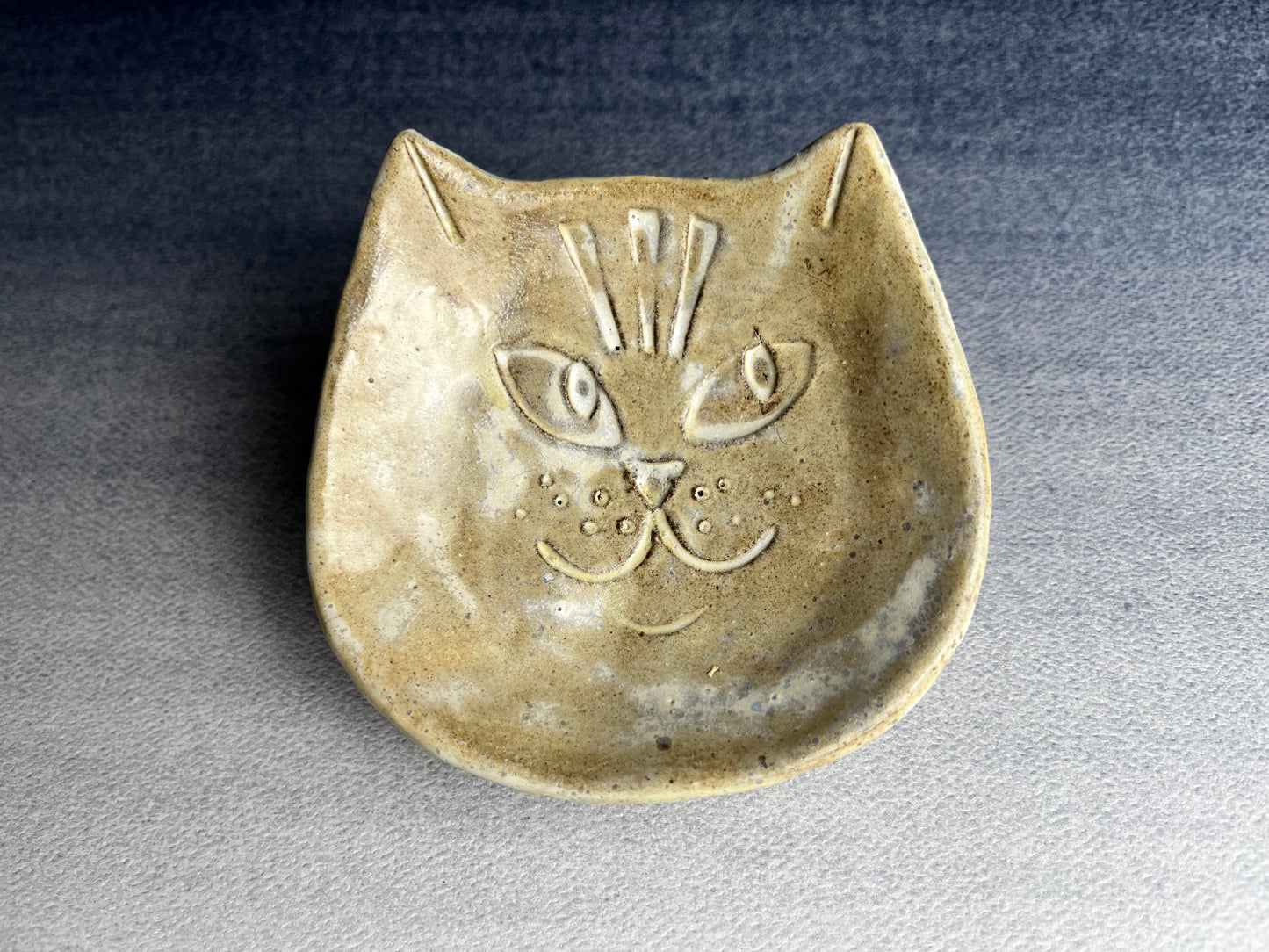 Small Rustic Cat Ring Dishes