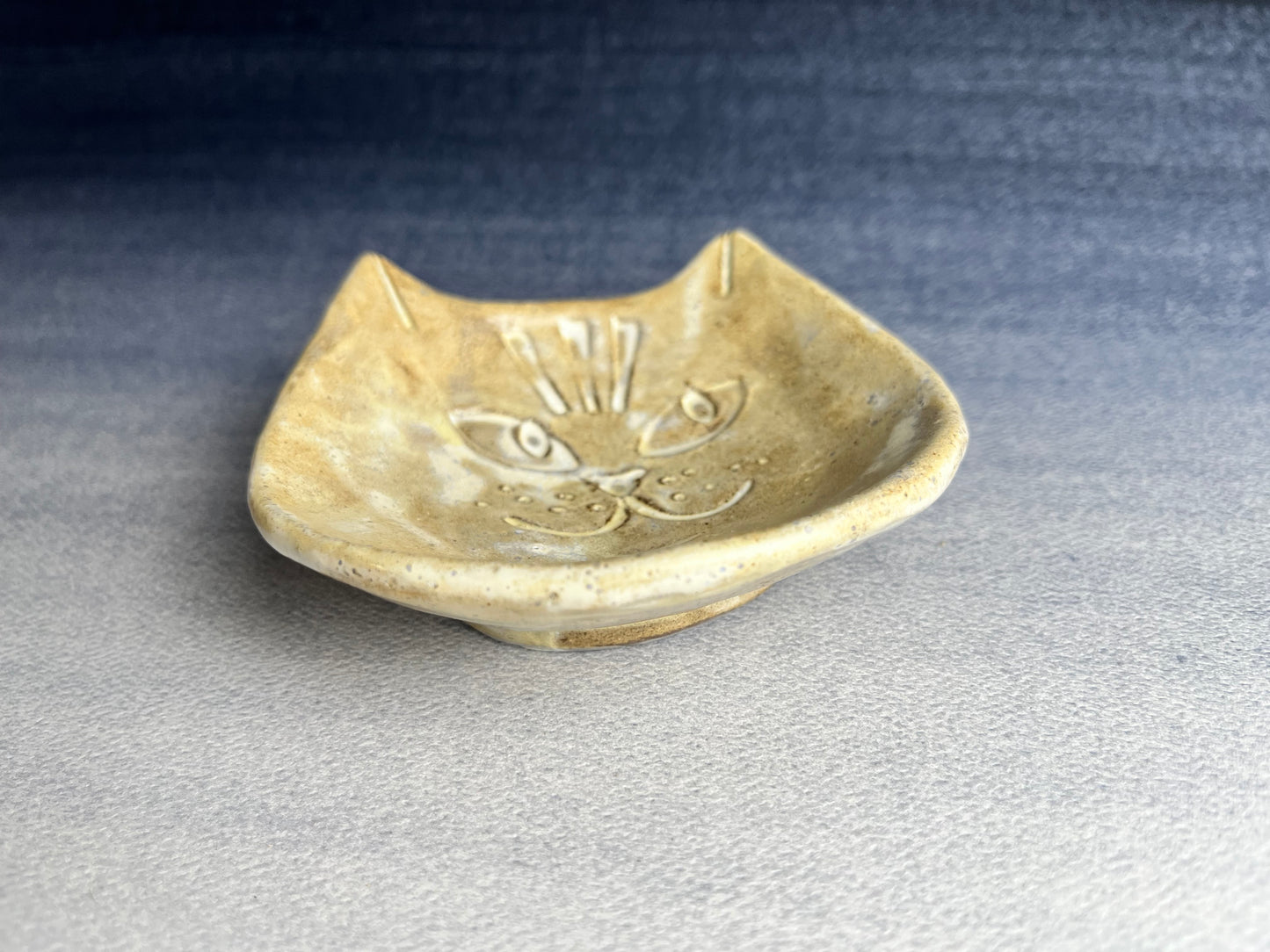 Small Rustic Cat Ring Dishes