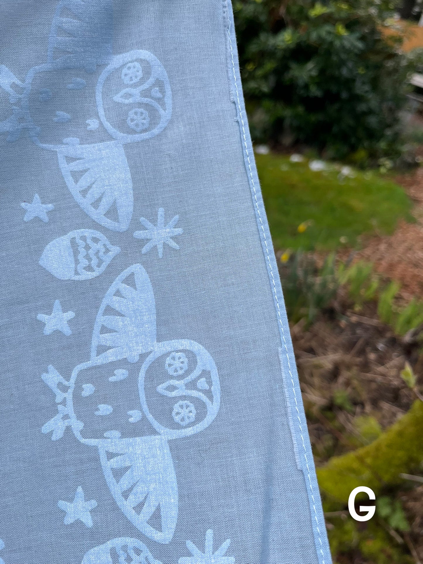 Ceramic owl bandana screenprinted in white on blue