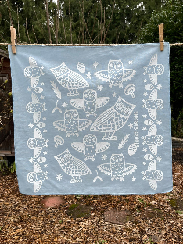 Ceramic owl bandana screenprinted in white on blue