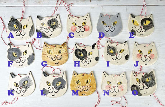 Studio Sardine Side-eye Cat Face Tree Ornaments