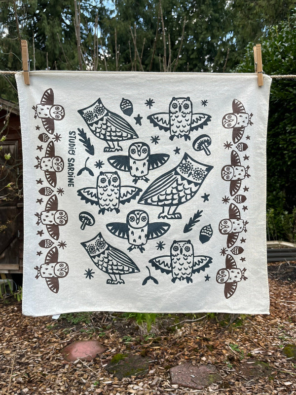 Ceramic owl bandana screenprinted in earth tones